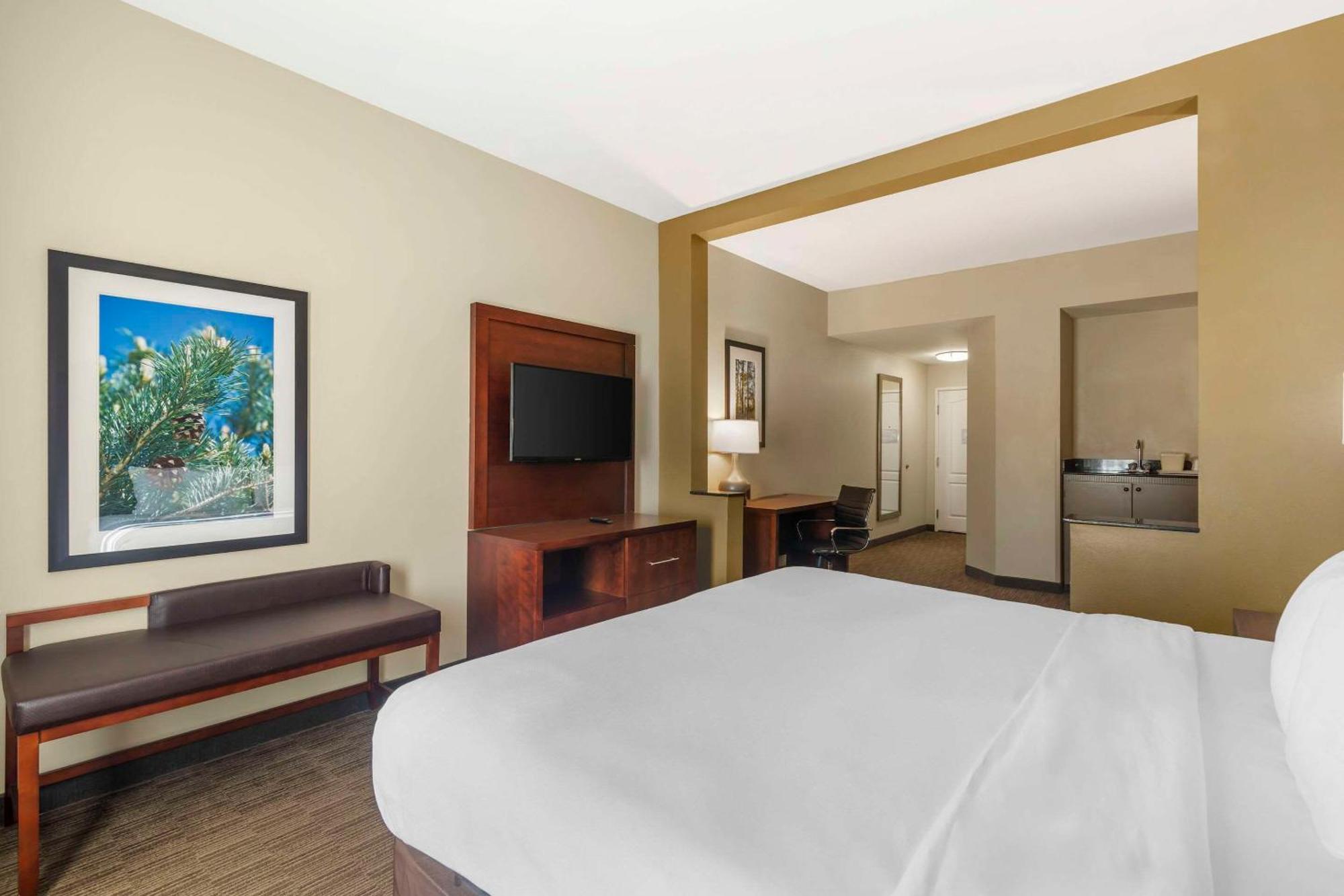 Comfort Inn & Suites 티프톤 외부 사진