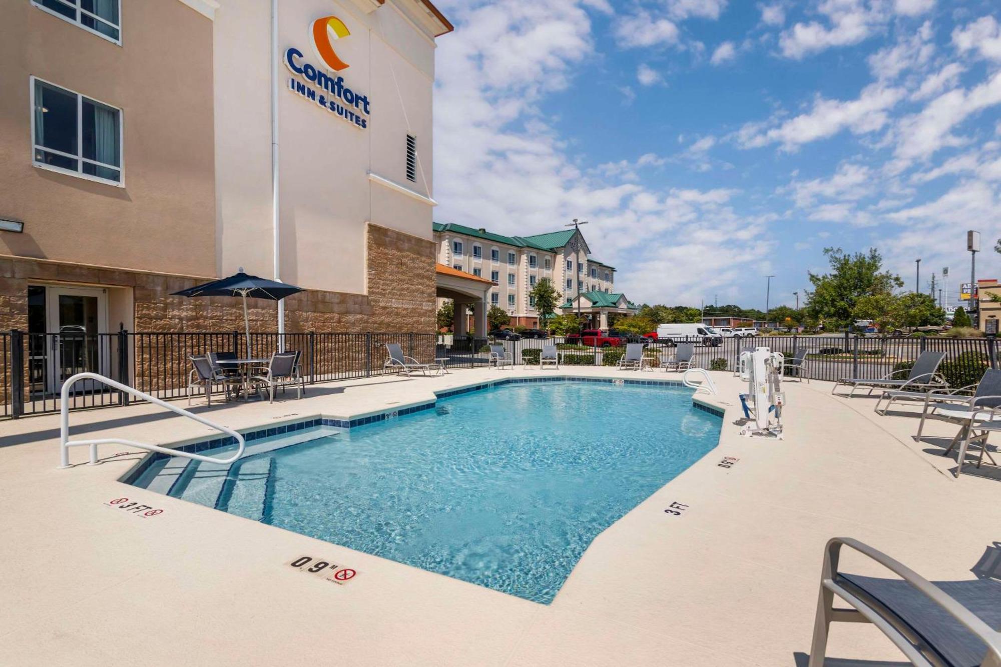 Comfort Inn & Suites 티프톤 외부 사진
